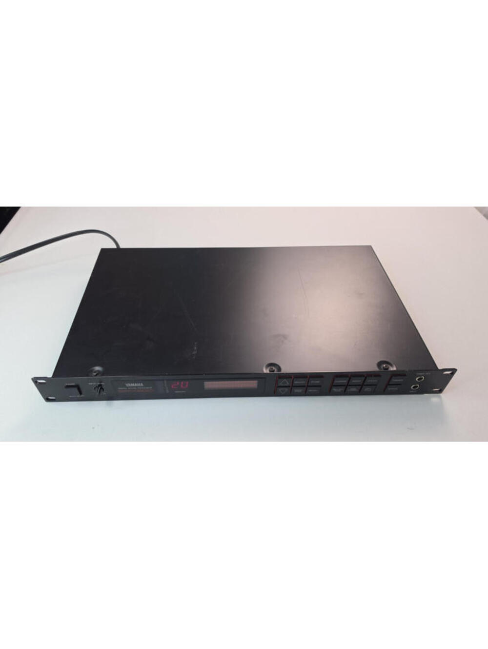 Yamaha SPX50D Digital Effects Sound Processor Black Turns On